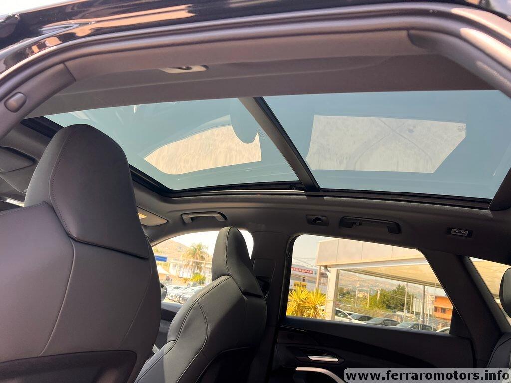 Audi Q5 TDi 150 kW mHEV+ S tronic quattro Launch edition line