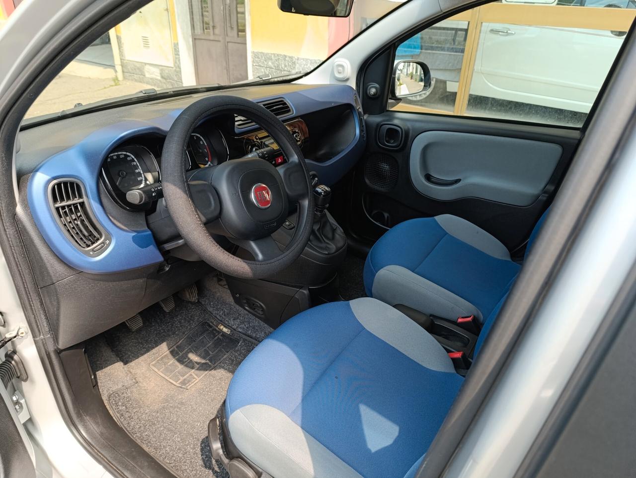 Fiat Panda 1.2 LOUNGE 5 POSTI