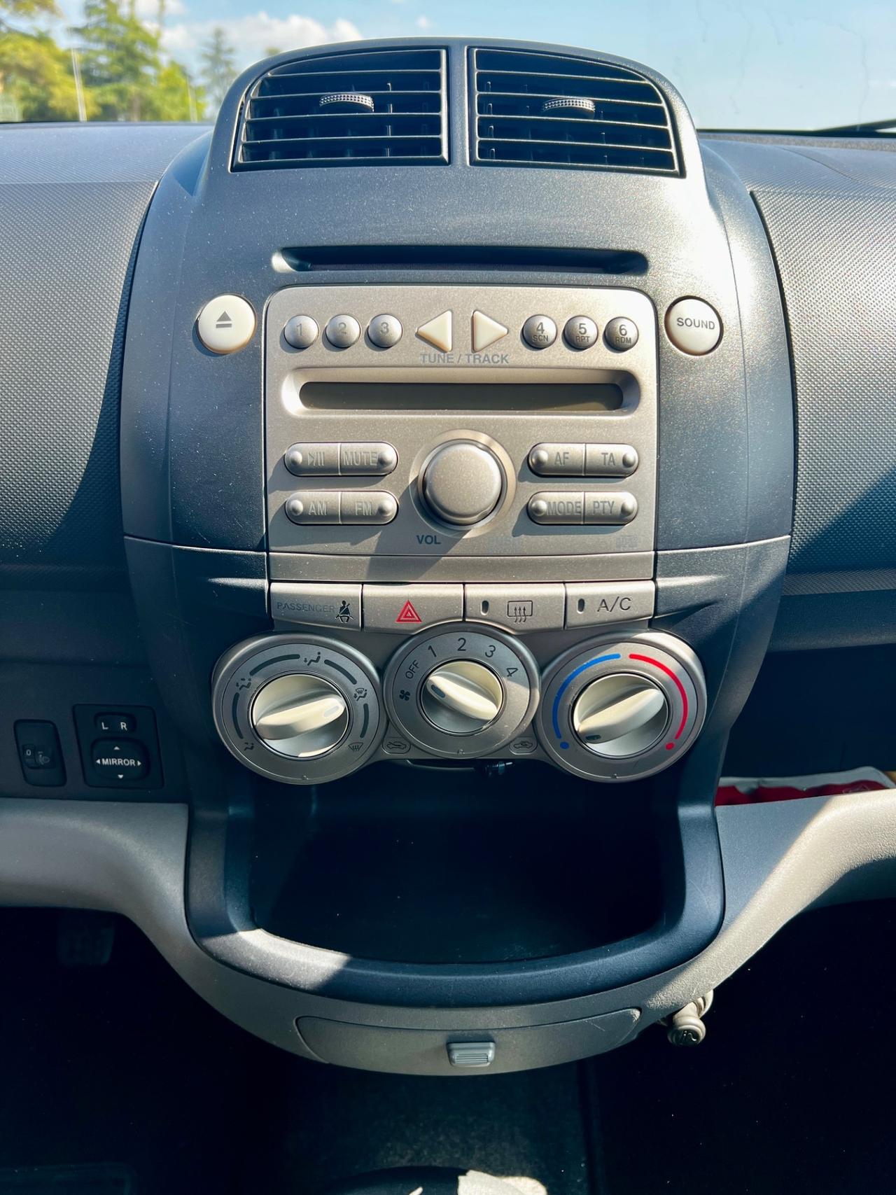Daihatsu Sirion 1.3 16V Mio Sport