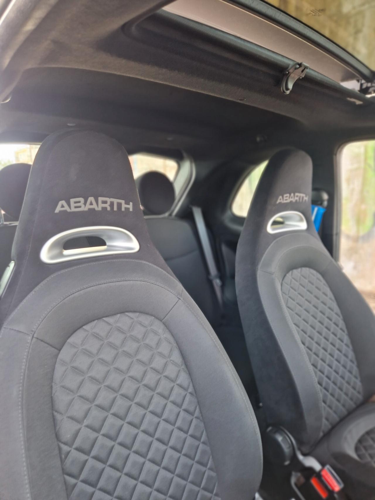 Abarth 500 1.4 Turbo T-Jet MTA Custom