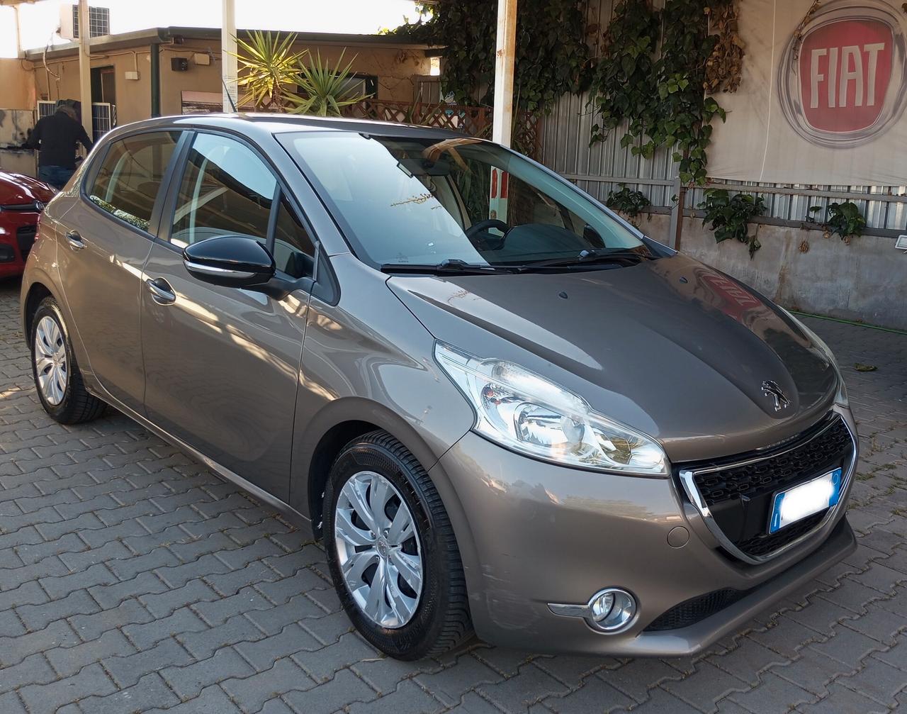 Peugeot 208 1.4 HDi 68 CV 5 porte Active