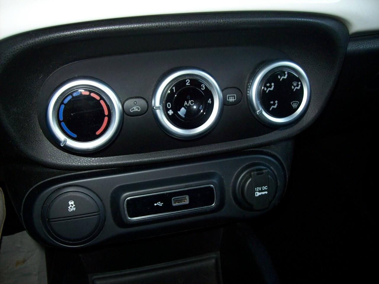 Fiat 500L Pro 1.6 MJT 120CV Lounge Navy (N1)