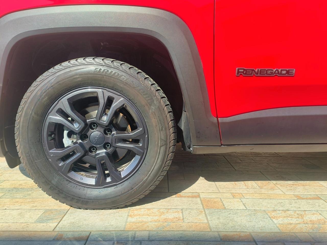 Jeep Renegade 1.6 Mjt 120 CV Longitude