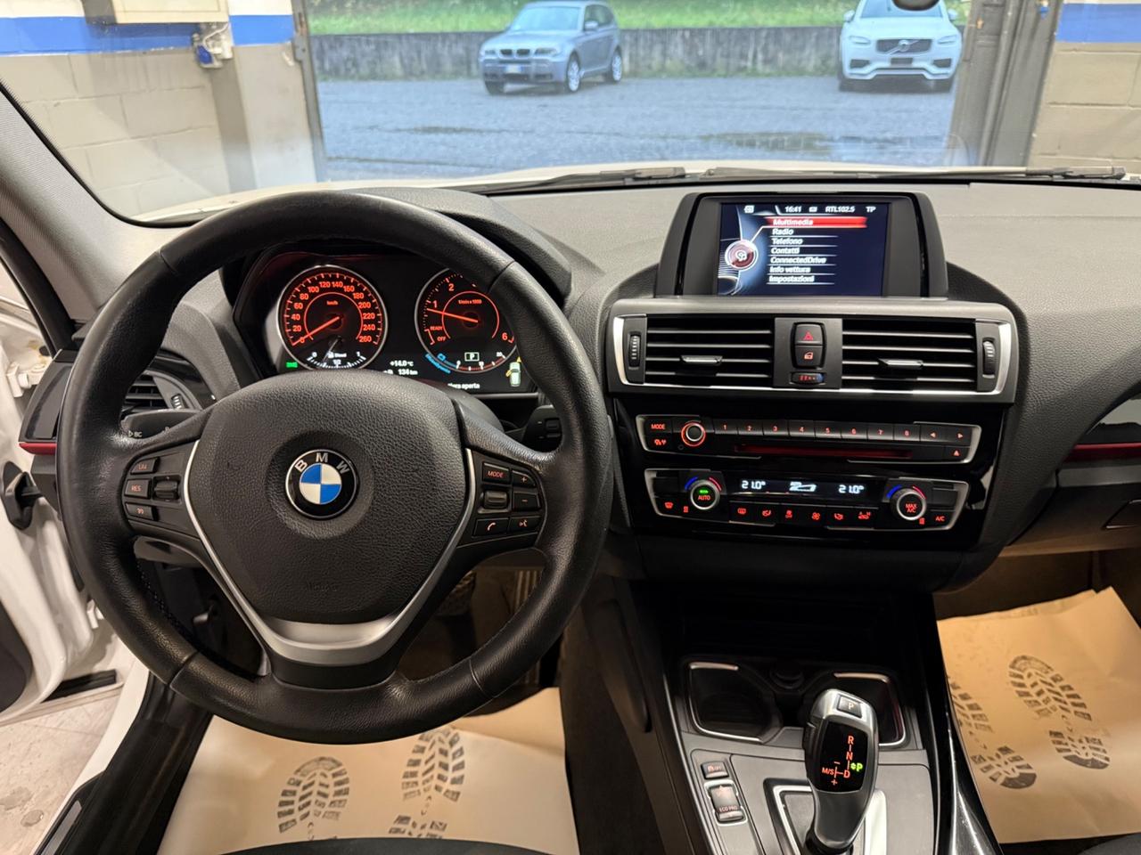 Bmw 118 118d 5p. Sport