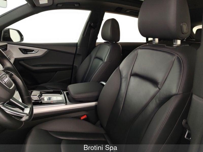 Audi Q8 Q8 50 TDI 286 CV quattro tiptronic Sport