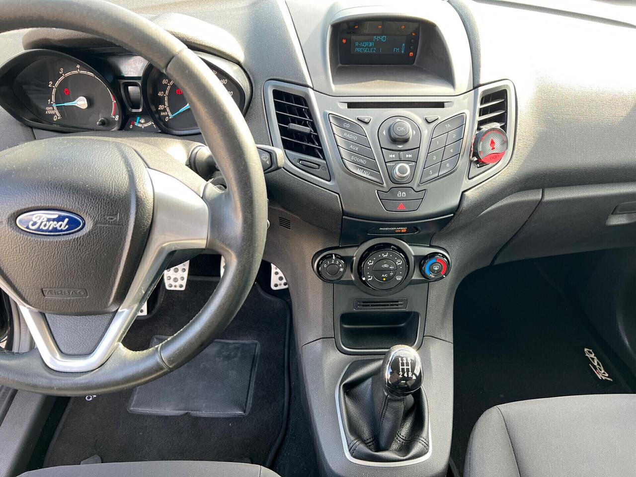 Ford Fiesta 1.4 5p. Bz.- GPL Titanium - 2013