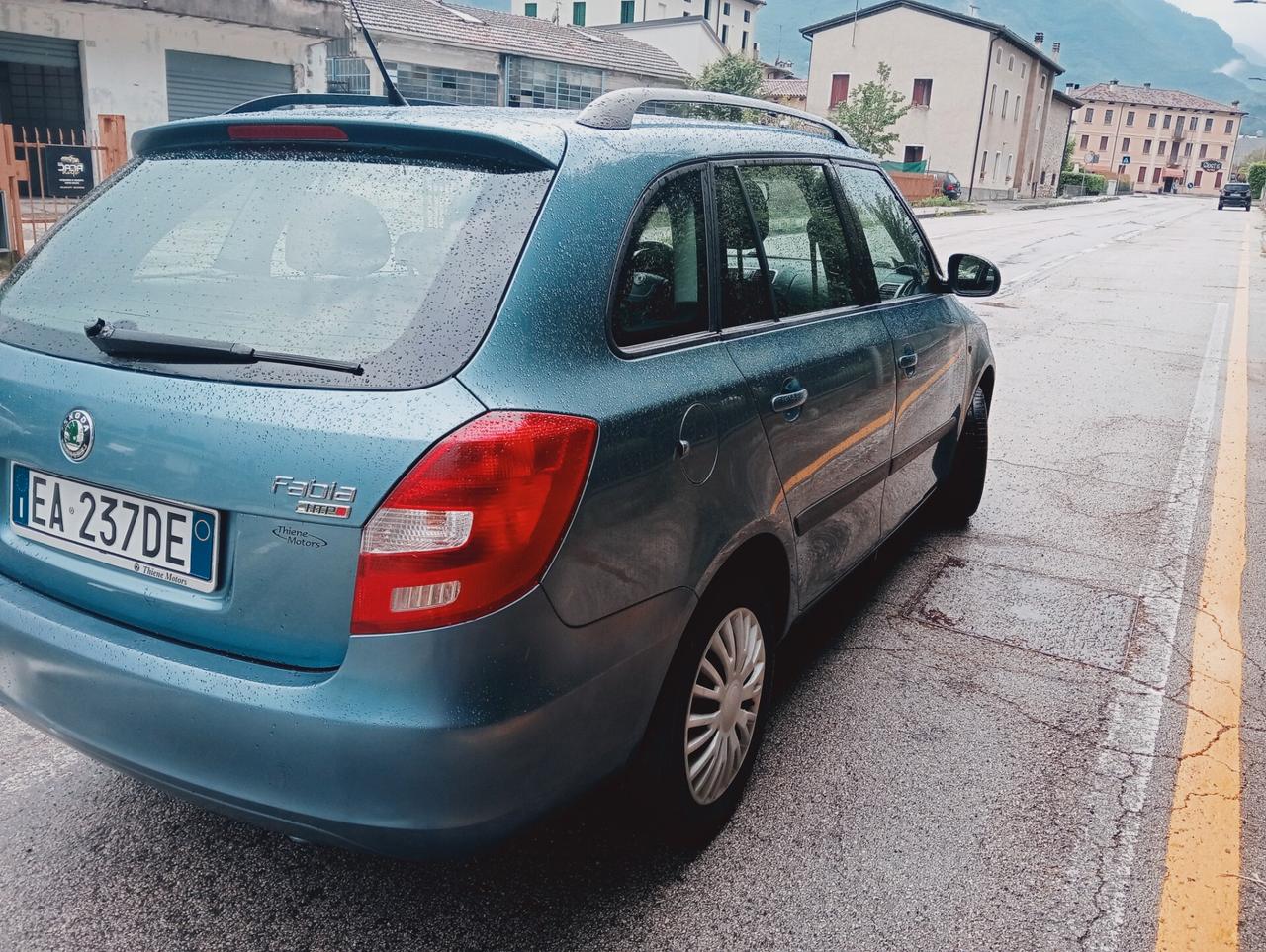 Skoda Fabia 1.2 12V 70CV 5p. Style