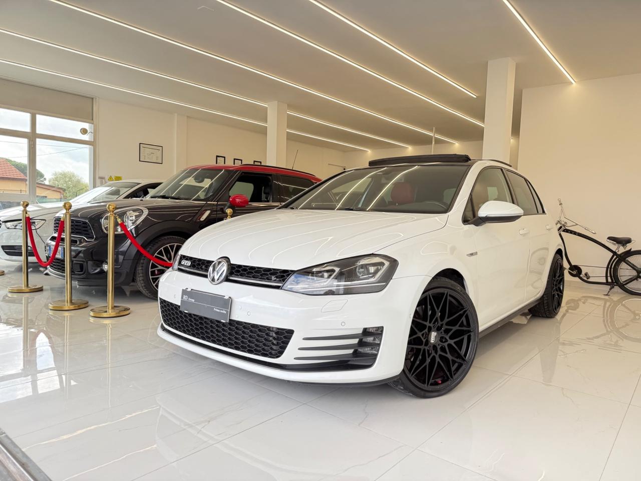 Volkswagen Golf GTD 2.0 TDI 184cv Tetto apribile Parcheggio automatico
