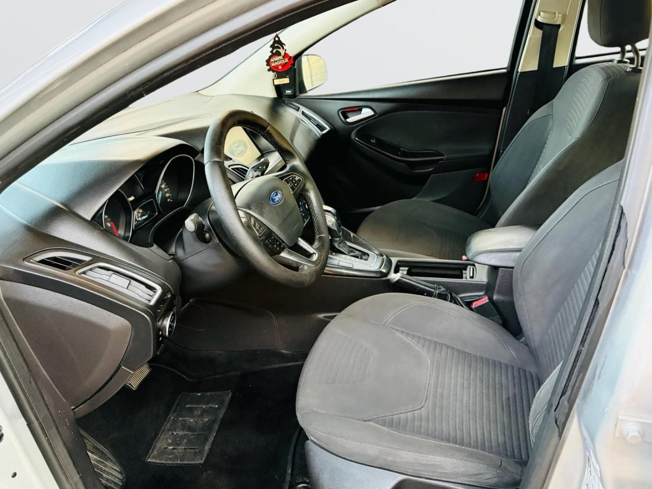 Ford FOCUS*AUTOMATICO*1.5 TDCI*120 CV*