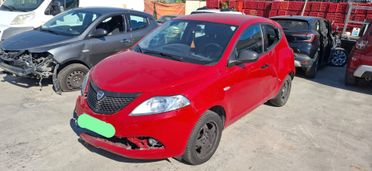 2019 GPL Lancia Ypsilon 1.2 69 CV 5 porte GPL Ecochic Black and Noir