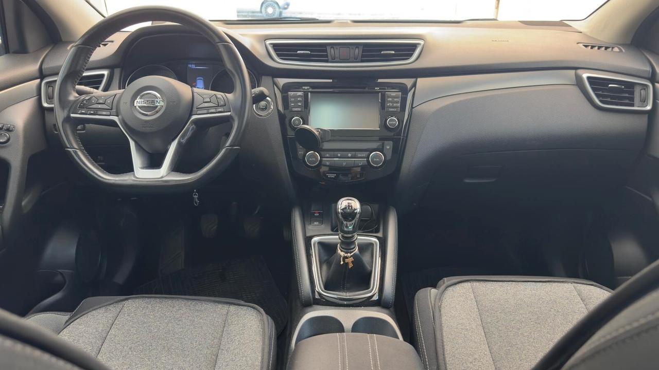 Nissan Qashqai 1.5 dCi N-Connecta