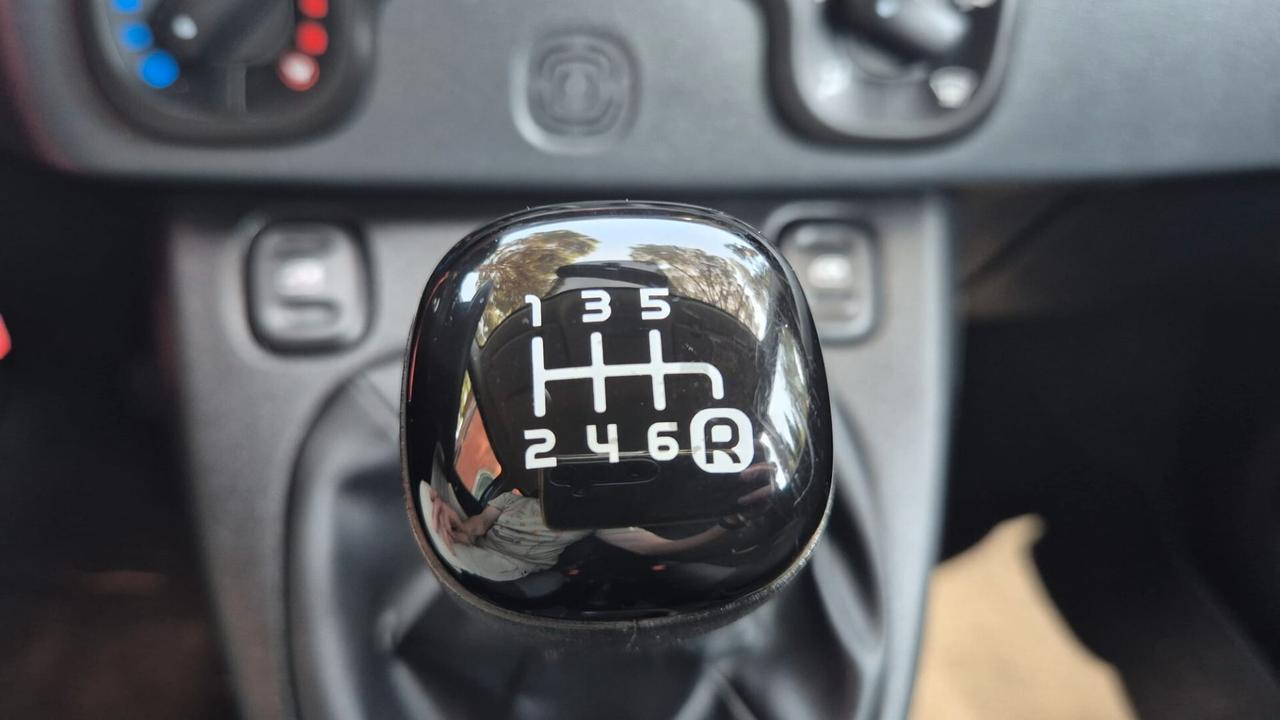 Fiat Panda 1.0 S&S Hybrid 2021 PERFETTA neop LEGGI TESTO