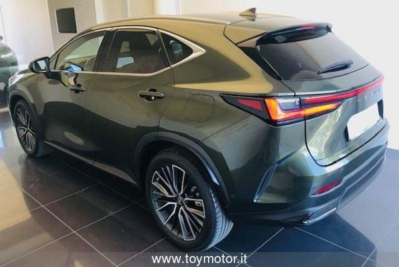 Lexus NX 2ª serie Plug-in 4WD Luxury