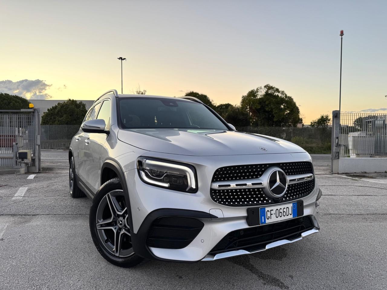 MERCEDES GLB Premium Amg Full - Tetto Led 19