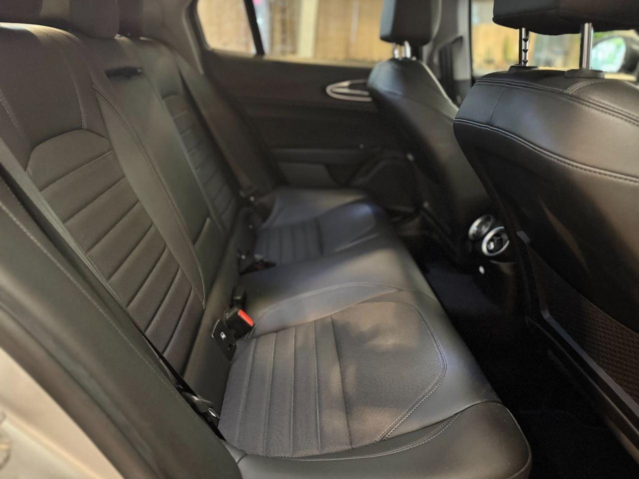 ALFA ROMEO Giulia 2.2 Turbodiesel 160 CV AT8 B-Tech