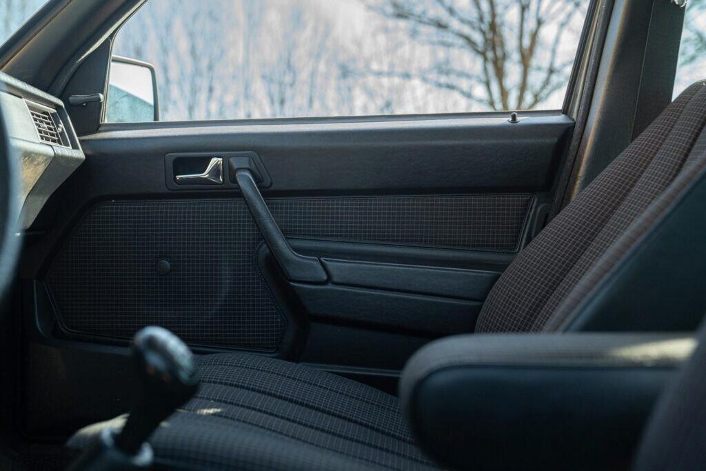 Mercedes-benz 190 E - MER00293