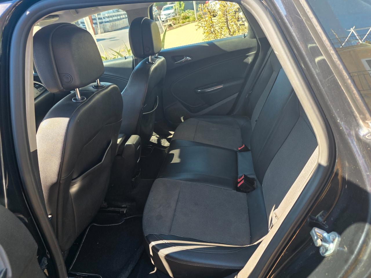 Opel Astra 1.7 CDTI 110CV 5 porte Cosmo