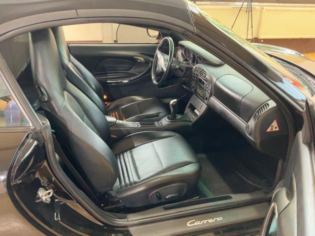 PORSCHE 911 996 Carrera 3.4 Cabrio 300CV MANUALE ! TAGLIANDATA