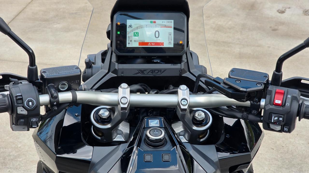 Honda X-ADV 750 ANNO 2025 5.000KM GARANZIA UFFICIALE