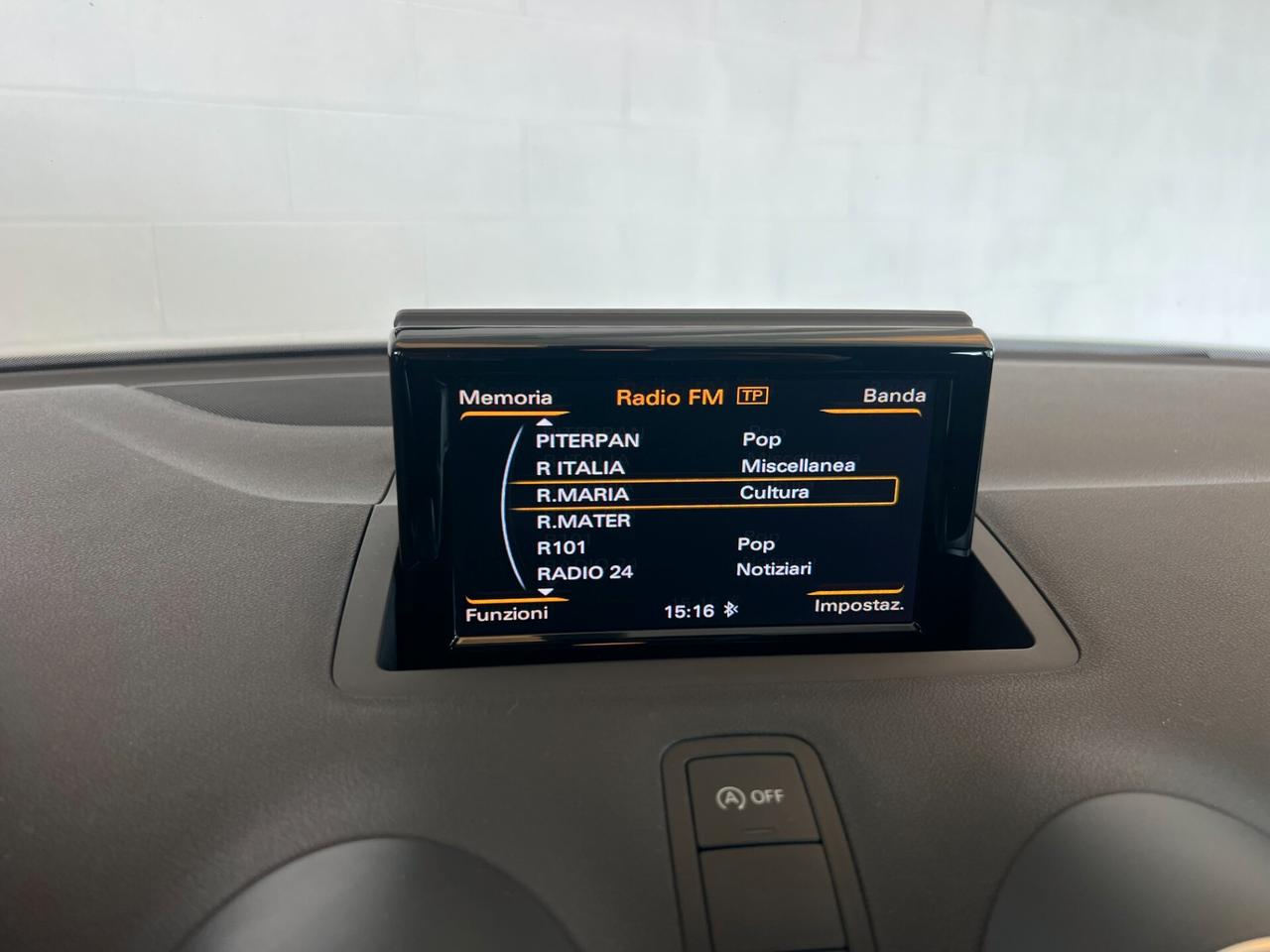 Audi A1 SPB 1.0 TFSI s-line esterno ok neopatentati taglindata