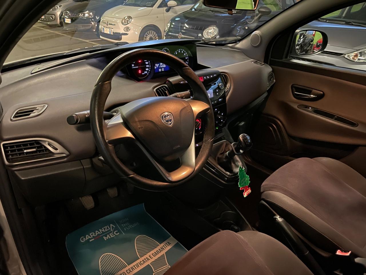 Lancia Ypsilon 1.2 Neopatentati Euro 5