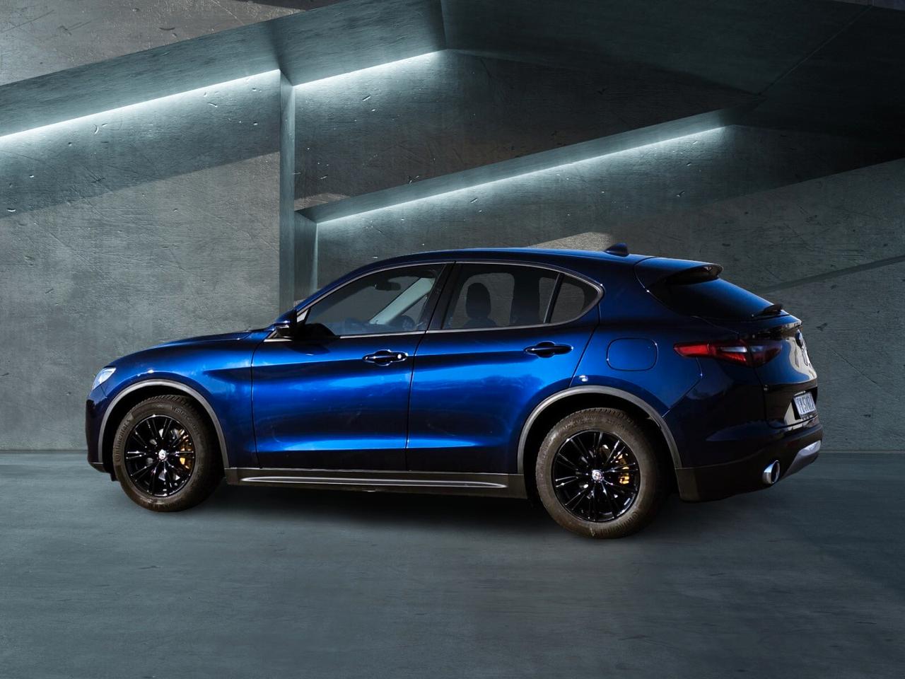 Alfa Romeo Stelvio 2.2 Turbo Diesel 160CV Super AT8 RWD