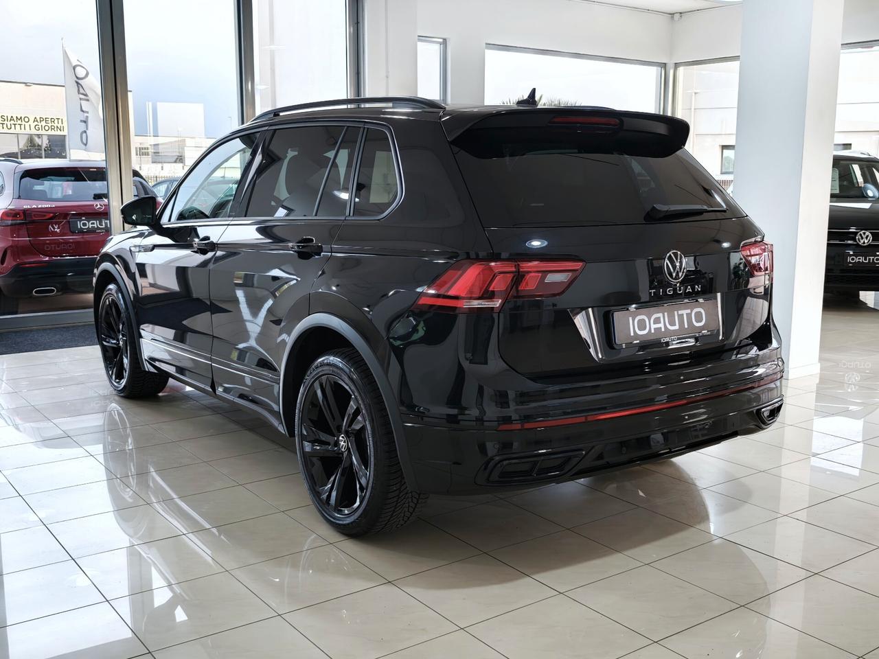 VW Tiguan 2.0 TDI 150cv DSG R-Line Black Pack 2024