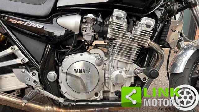YAMAHA XJR 1300 racer
