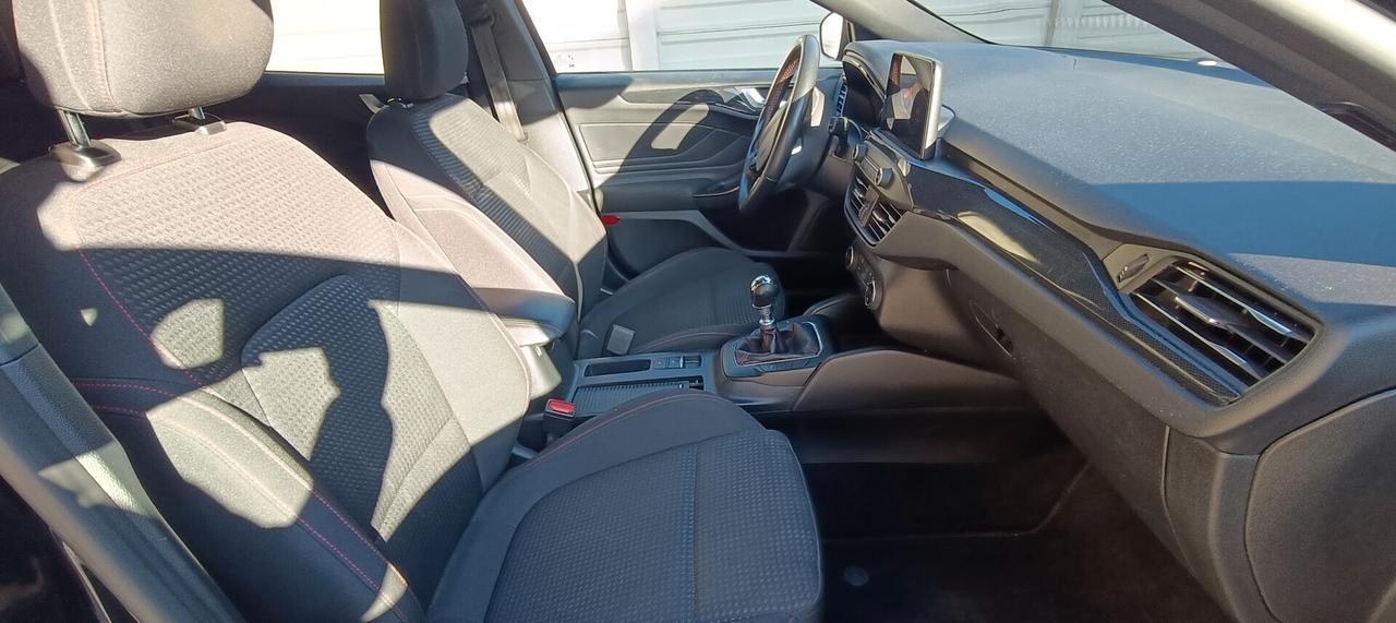 EcoBoost Hybrid 125 CV 5p. ST-Line NEO PATENTATI, PREZZO SOTTOCOSTO!!!!!!!