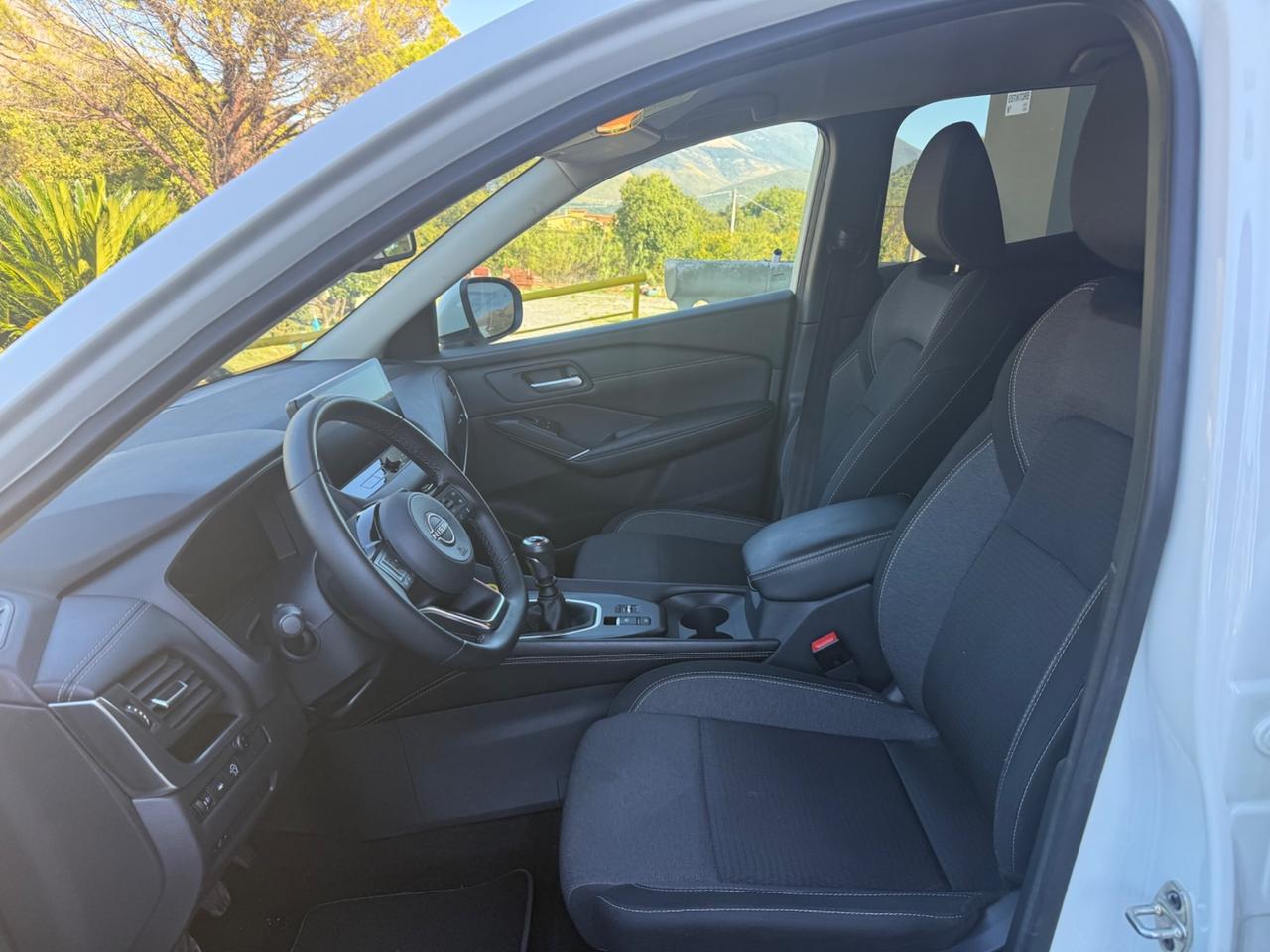 Nissan Qashqai MHEV 140 CV N-Design km 17 mila permute e finanziamenti