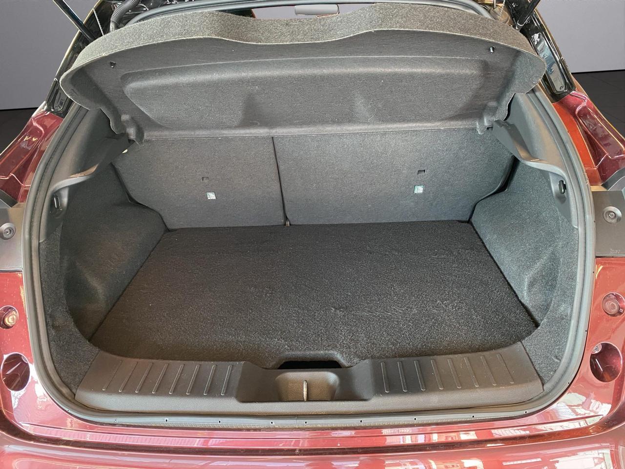 Nissan Juke 1.0 dig-t N-Connecta 114cv