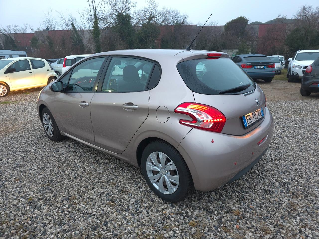 Peugeot 208 1.2 VTi 82 CV 5 porte Allure