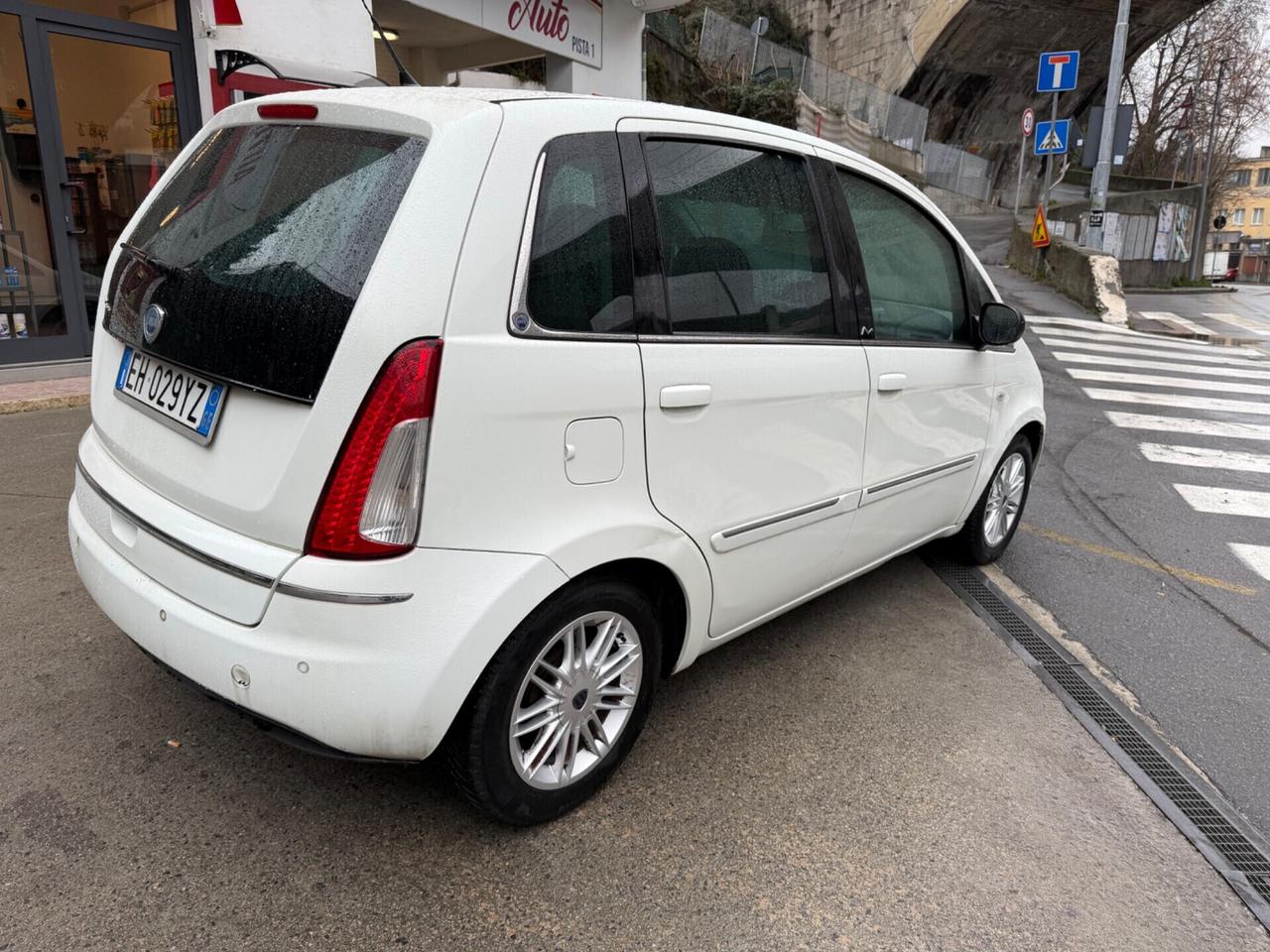 LANCIA MUSA 1.4 NEOPATENTATI KM 89 MILA !!