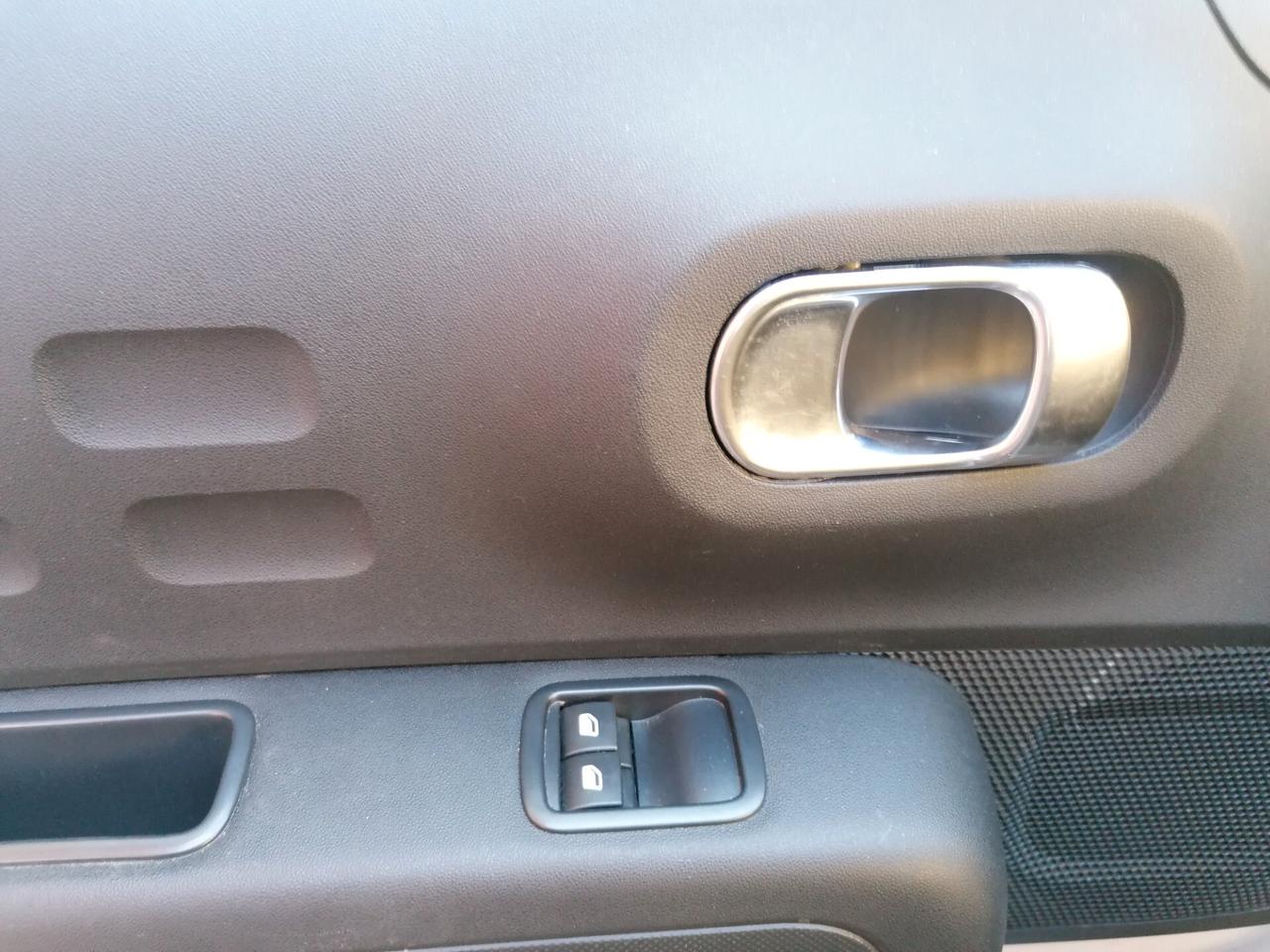 Citroen C3 PureTech 83 (soli 40.000km)