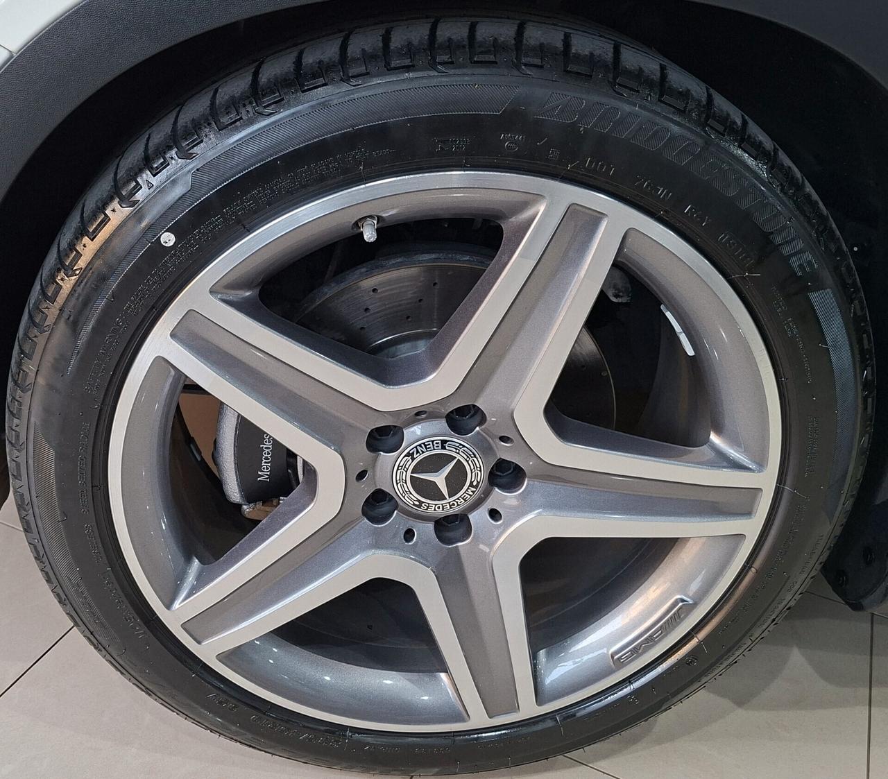 Mercedes-benz GLA 220 d Aut Premium AMG 52.954Km