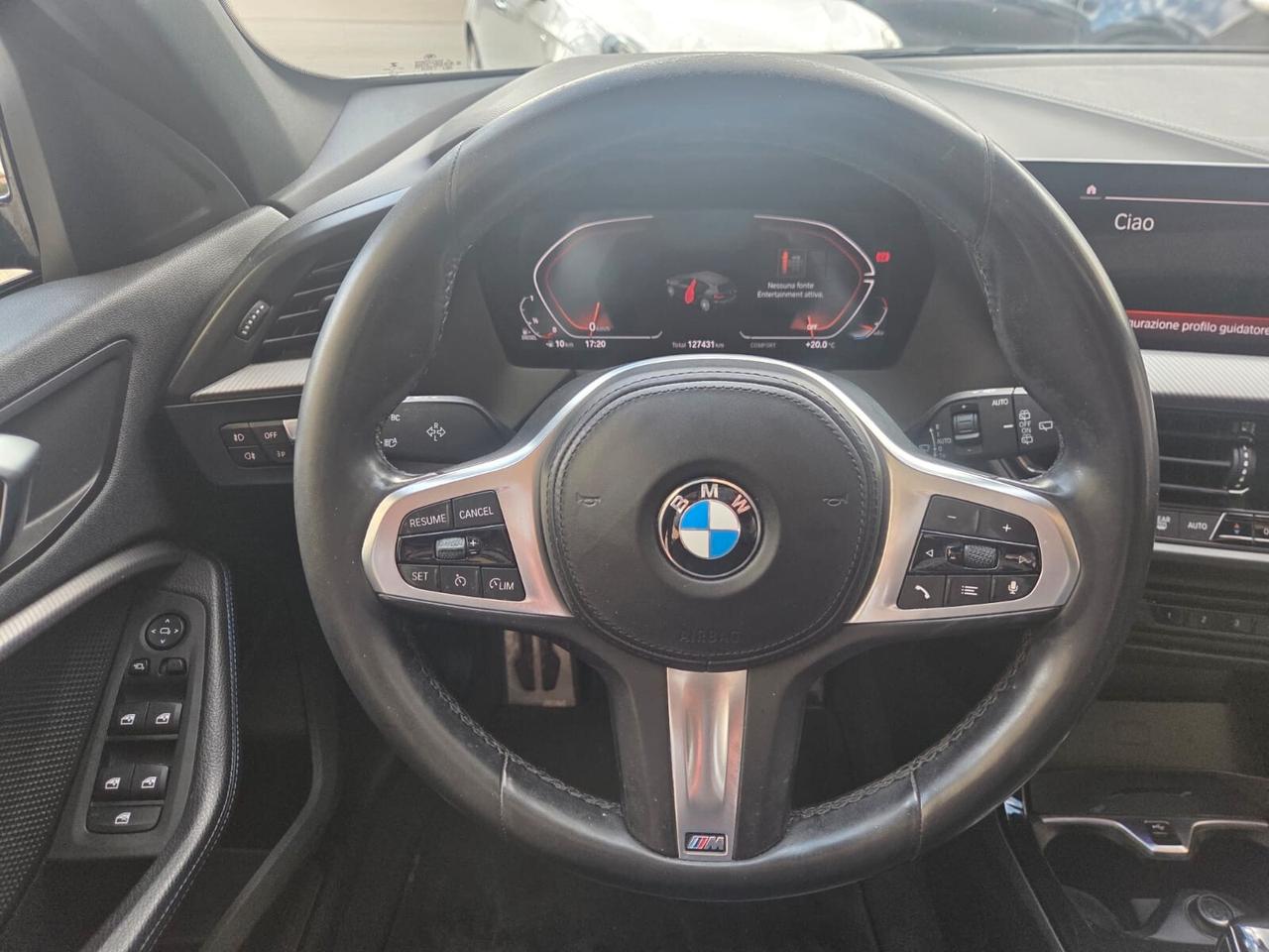 Bmw 116 116d 5p. Msport Exterior