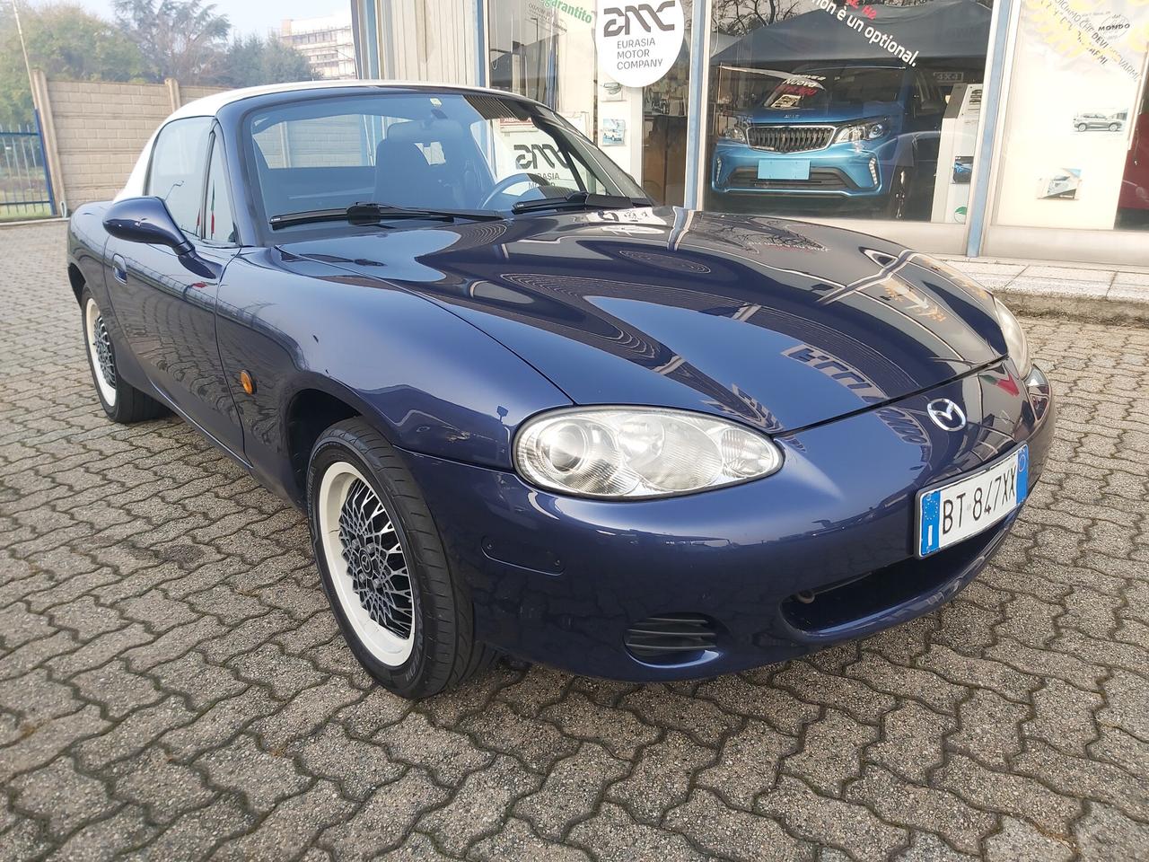 Mazda MX-5 1.6i 16V cat Mid