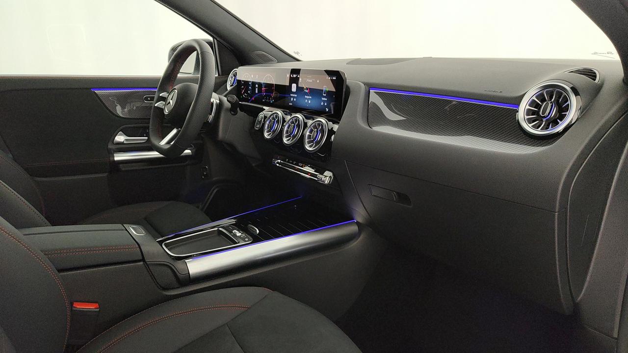 Mercedes-Benz GLA 200 d automatic