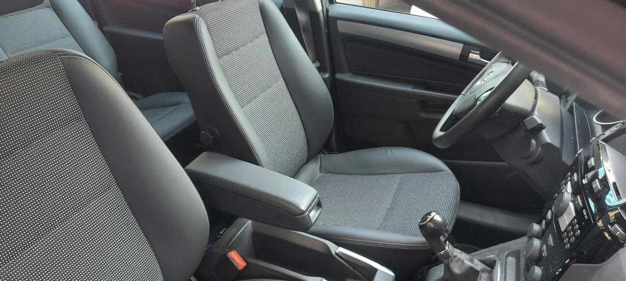 Opel Zafira 1.6 16V ecoM 94CV Cosmo