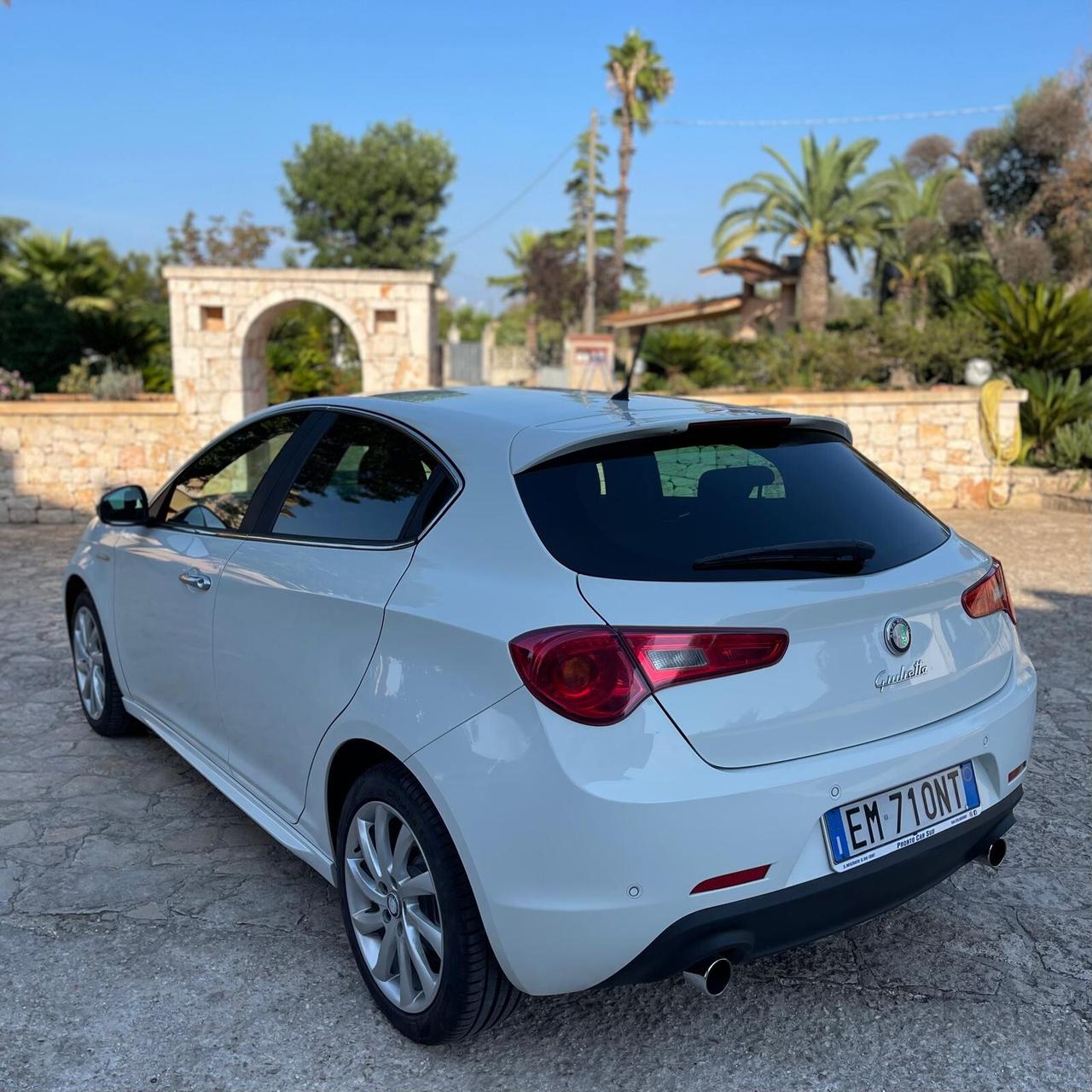 Alfa Romeo Giulietta 2.0 JTDm-2 140 CV Distinctive Sport