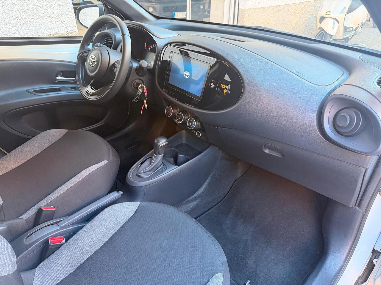 Toyota Aygo X 1.0 VVT-i VENDUTA