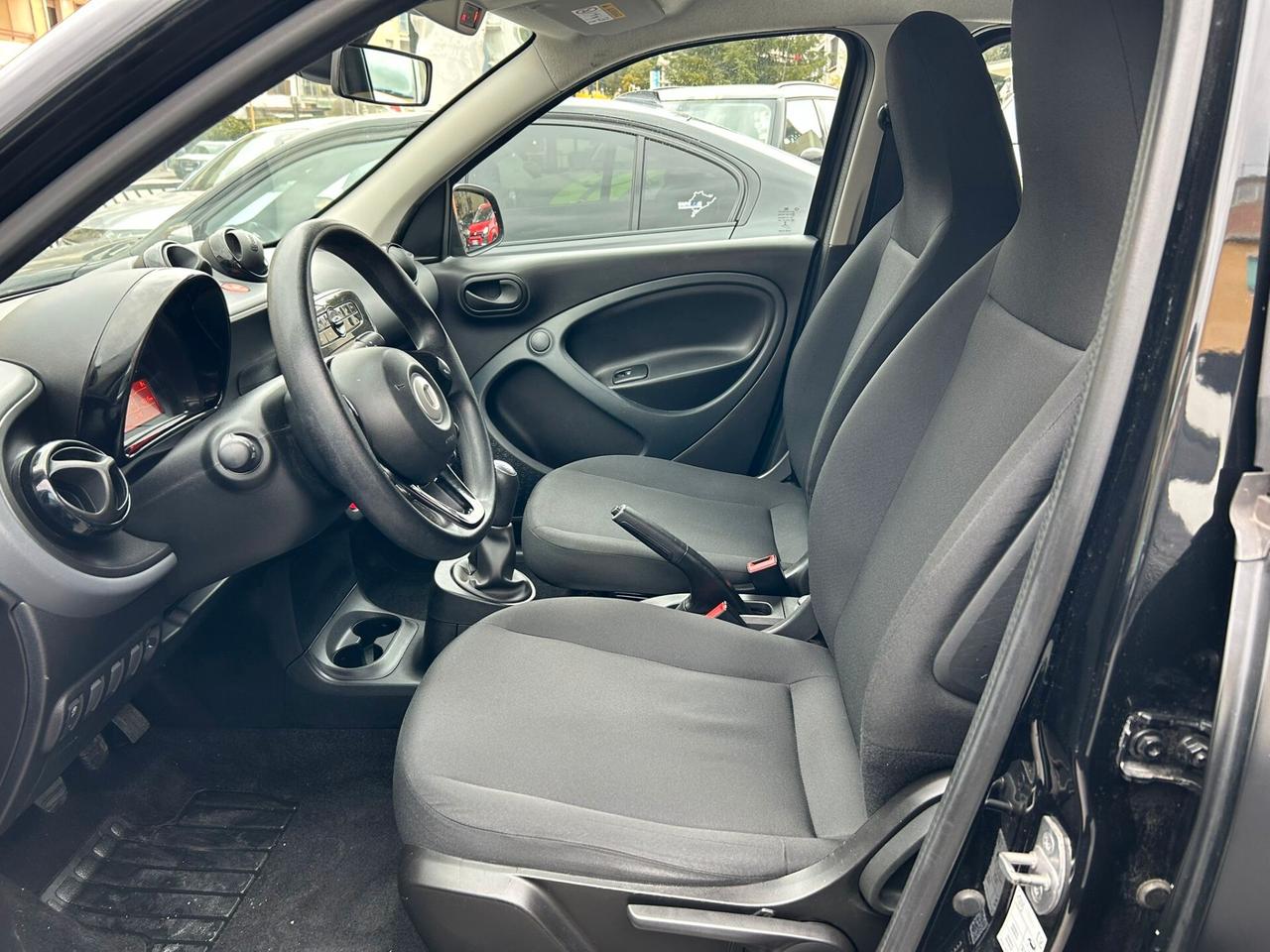 Smart ForFour 70 1.0 Youngster