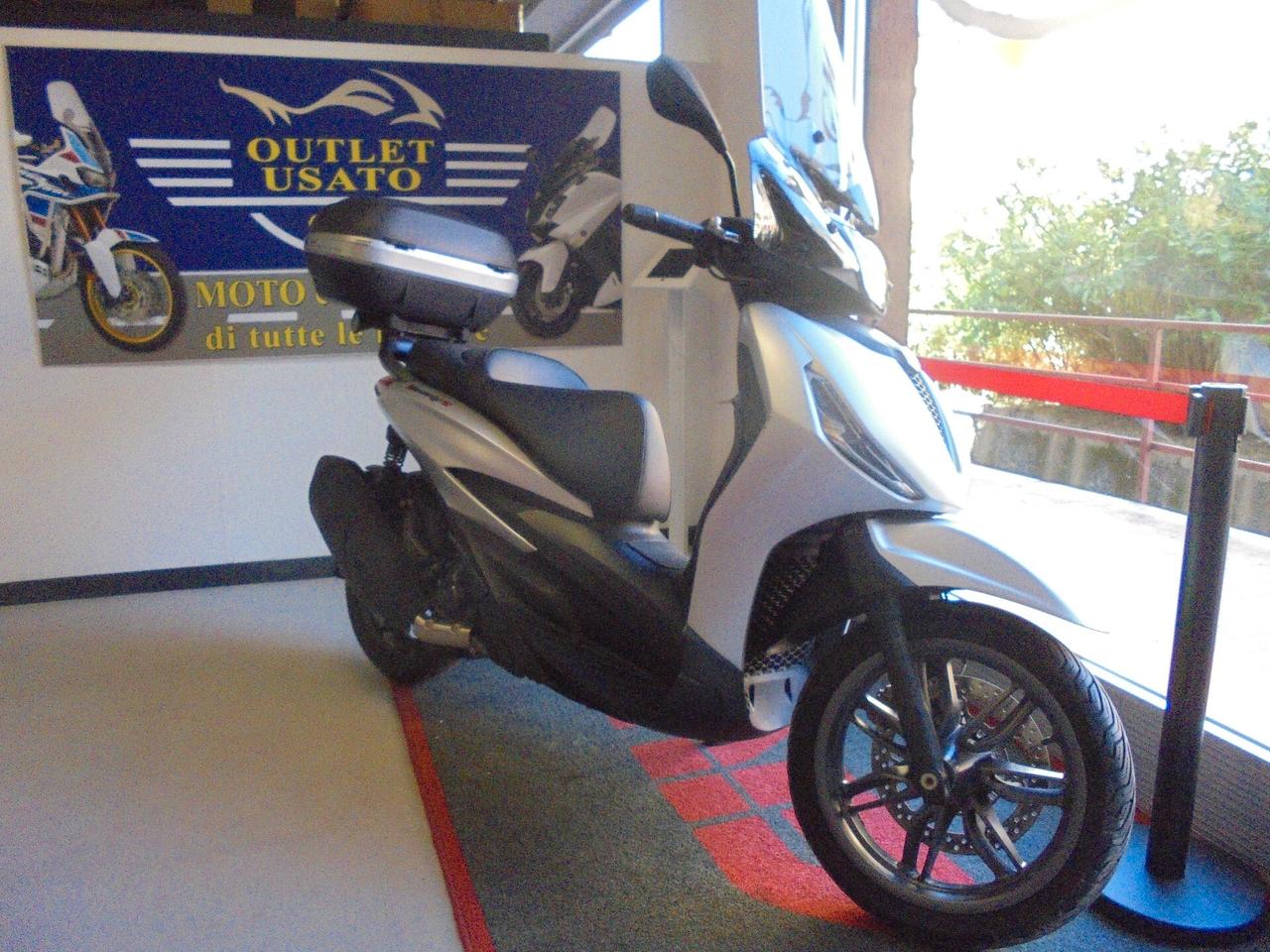 Piaggio Beverly 300 i.e. S ABS