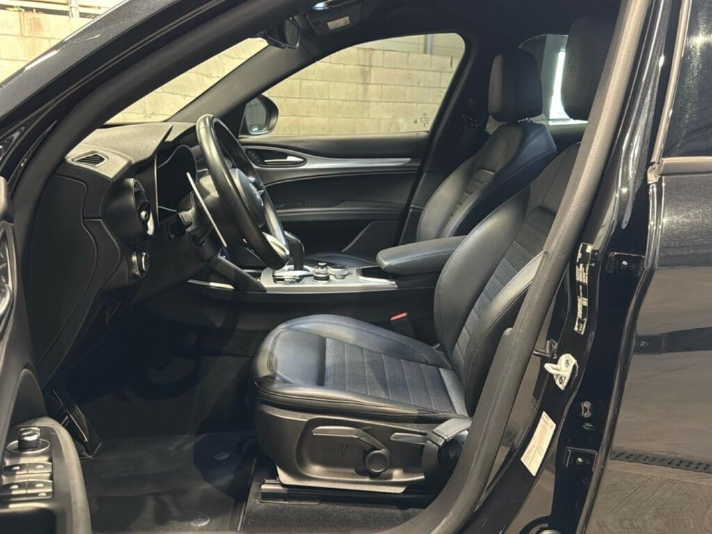 Alfa Romeo Stelvio 2.2 Turbo Sprint RWD AT8