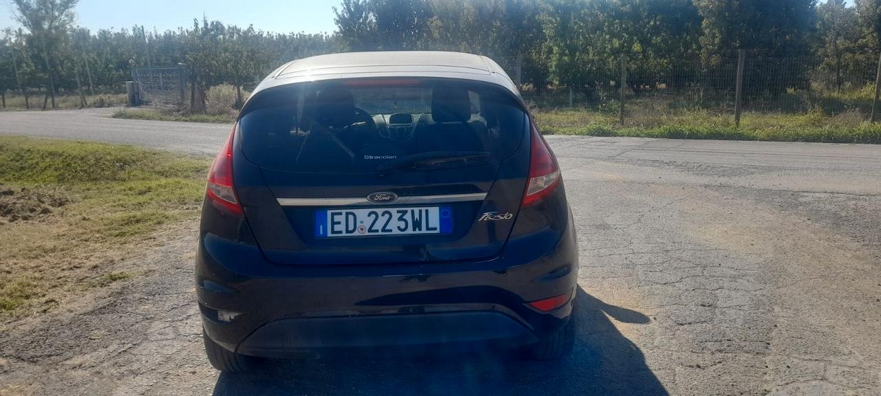 Ford Fiesta 1.2 82 CV 5 porte Titanium
