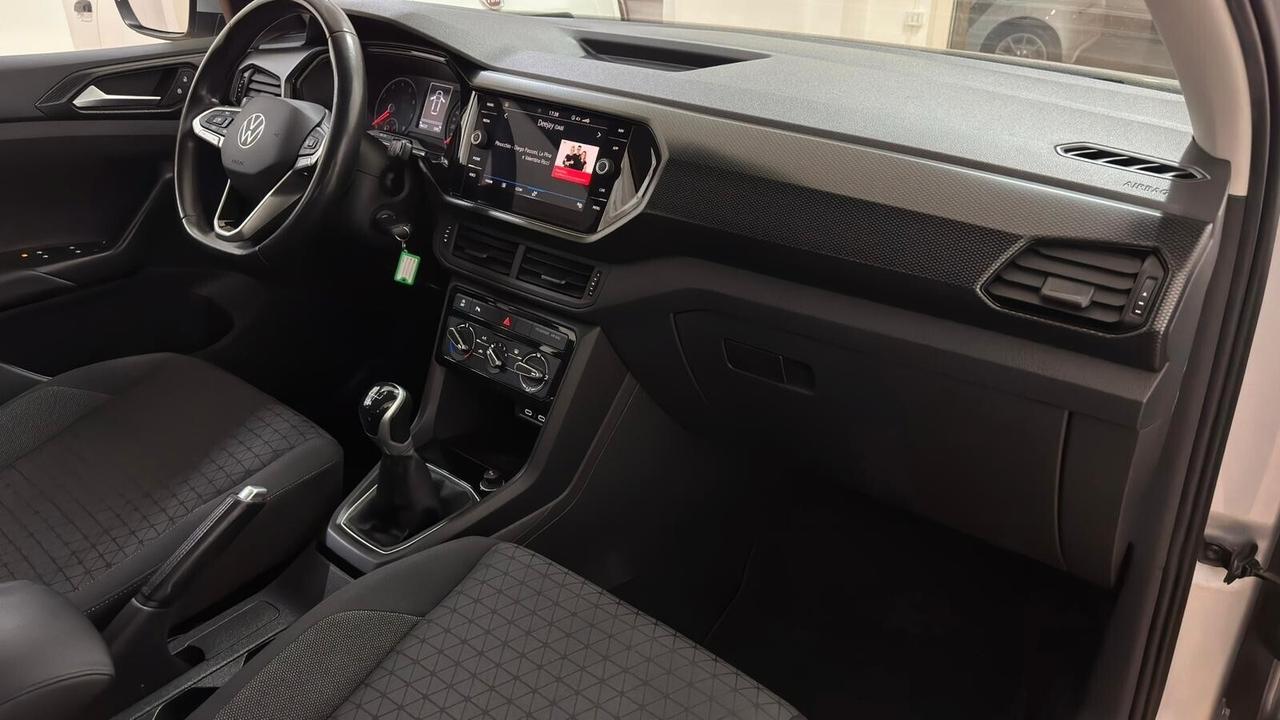 Volkswagen T-Cross 1.0 TSI Sport