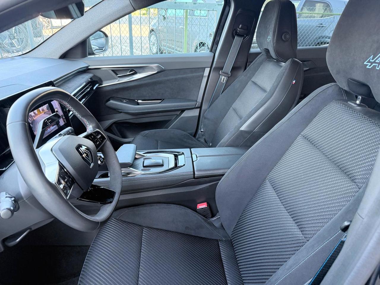 Renault Austral 1.2 E-Tech full hybrid Iconic Esprit Alpine 200cv auto