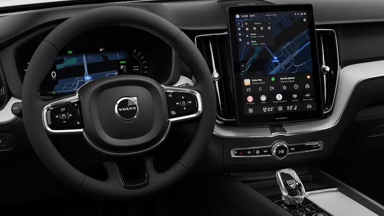 VOLVO XC60 PLUS DARK B5 AWD AUTO PREZZO PROMO FINO AL 31/12/2025