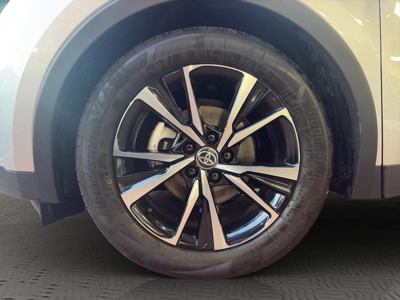 Toyota C-HR 1.8 HV Trend