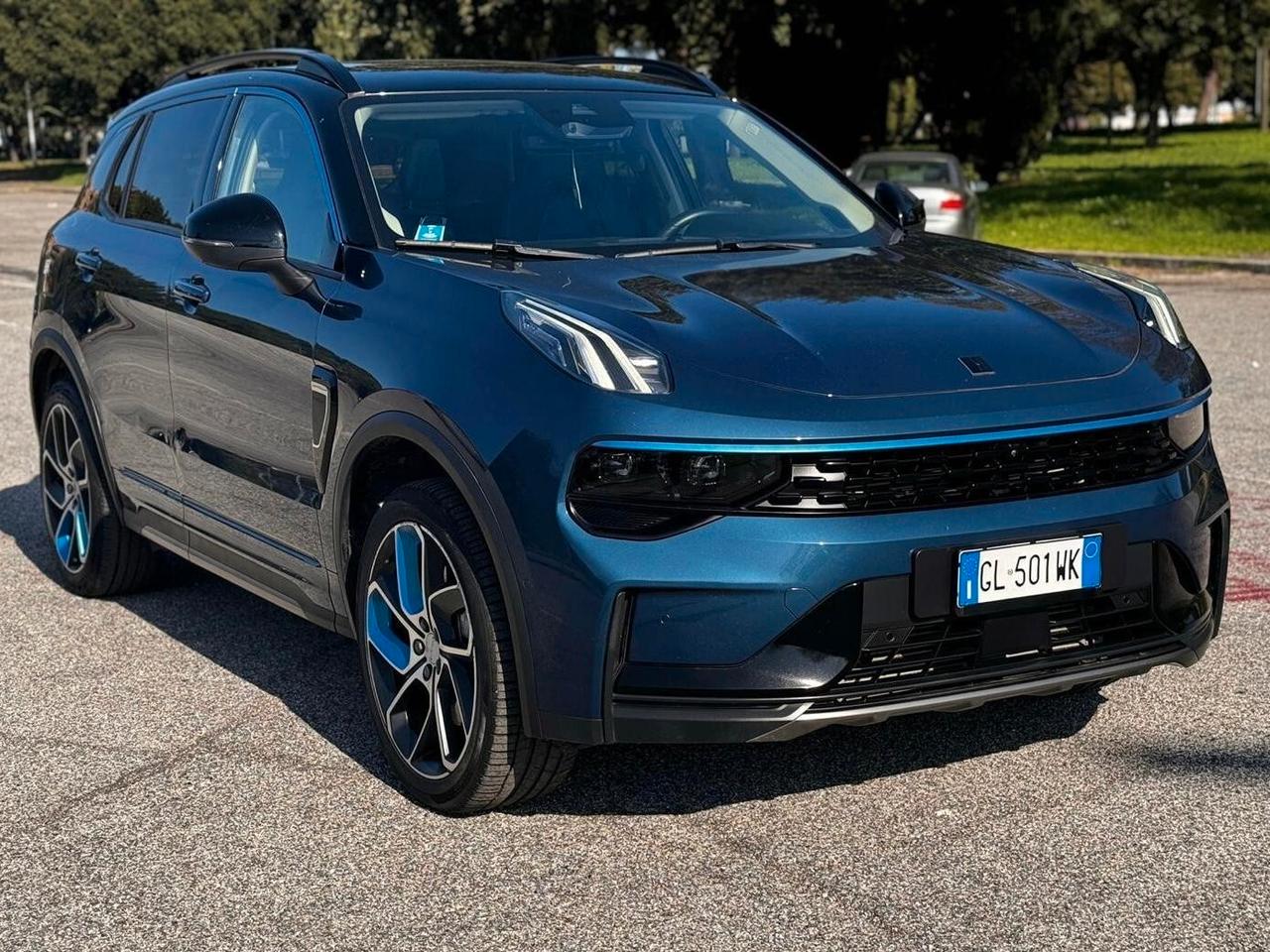Lynk&co 01 PHEV